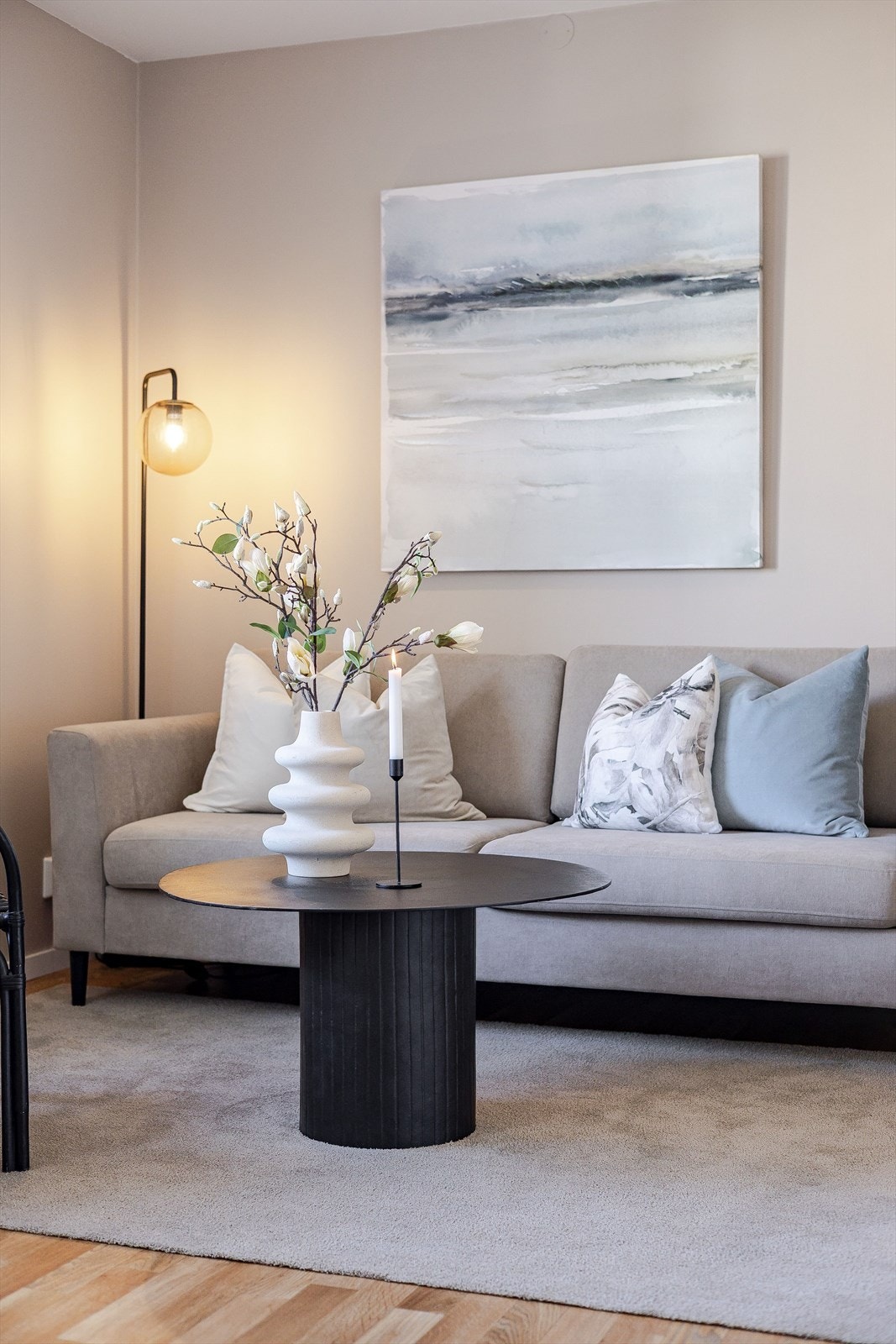 Praktisk beliggenhet med Åsane senter rett i nærheten Galleribilde