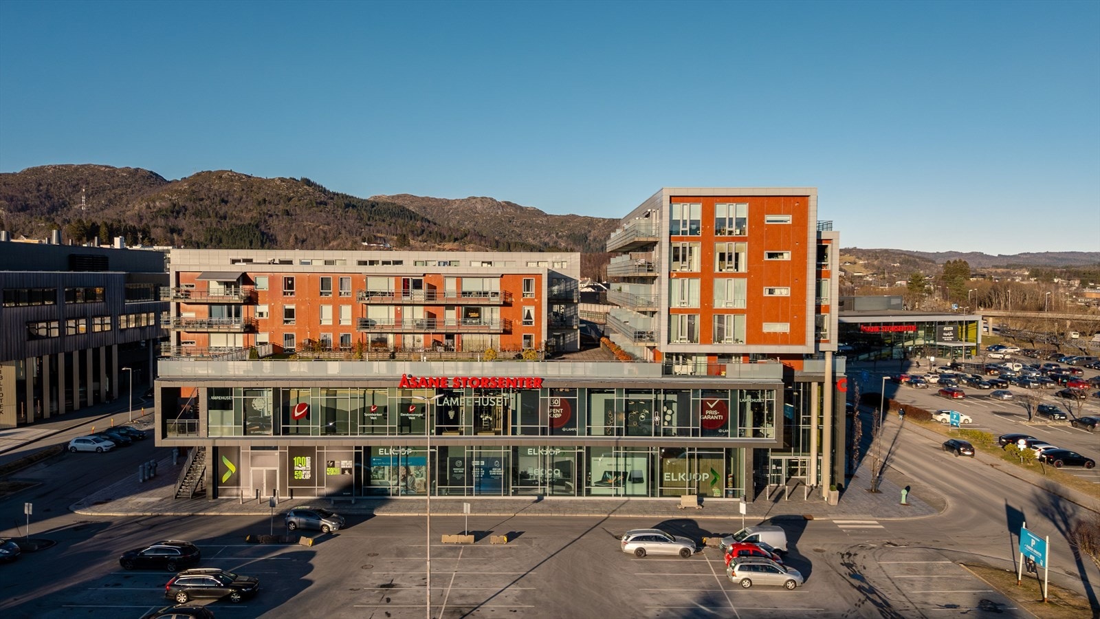 3101-3-1_065.jpg Galleribilde