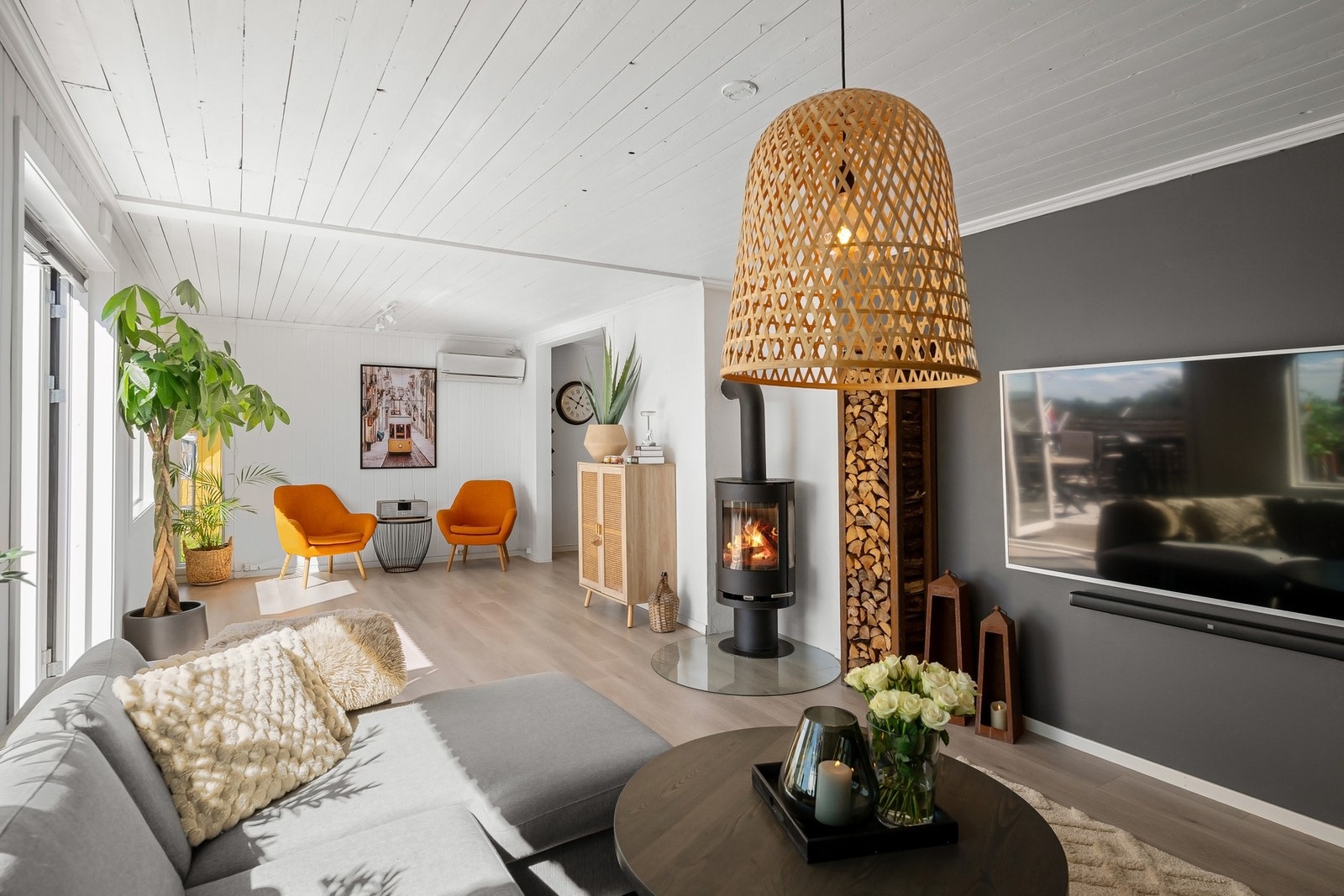 God plass til både sofagruppe, og annen innredning ved behov Galleribilde