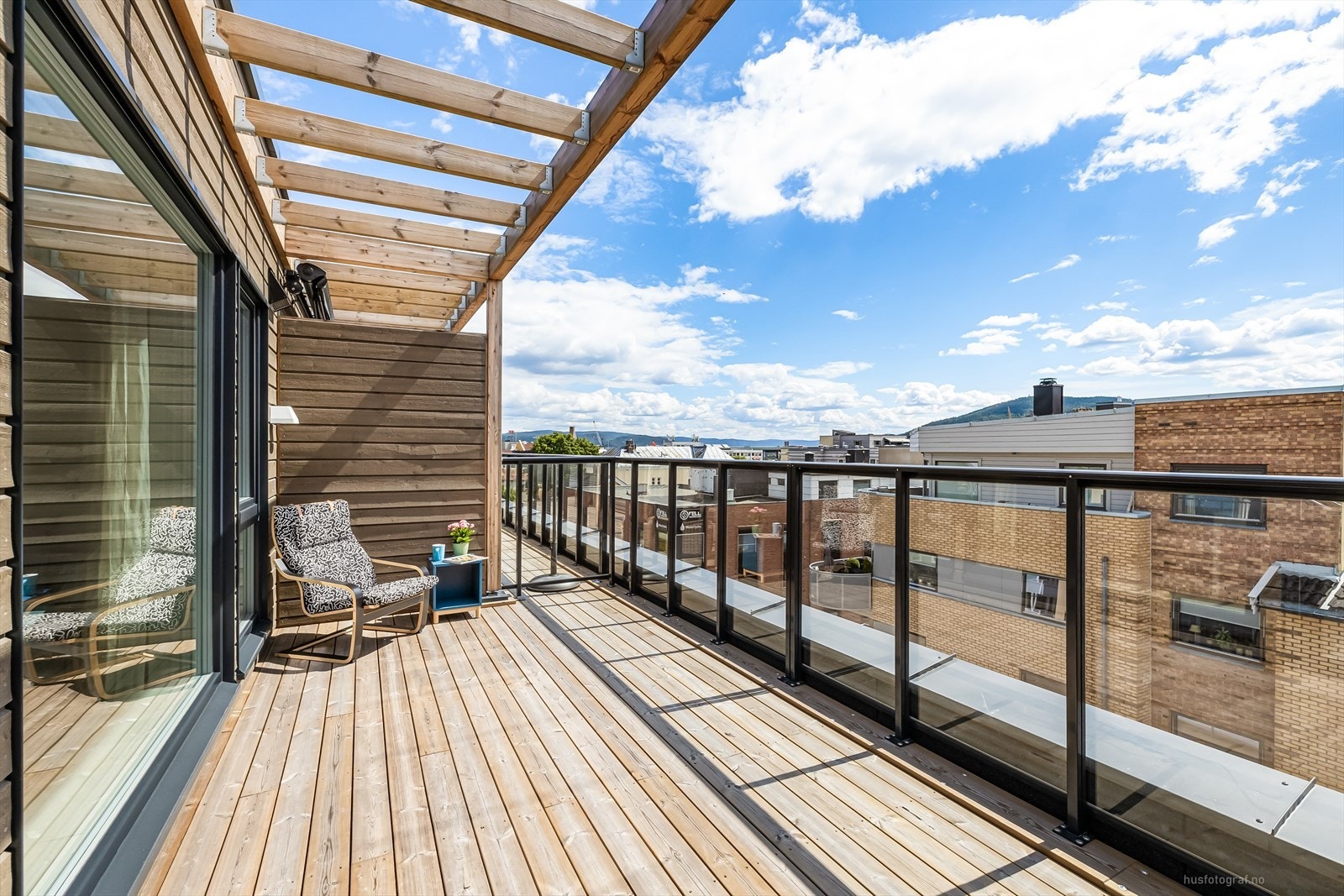 Moderne toppleilighet midt i sentrum fra 2023 med terrasse på 15kvm Galleribilde