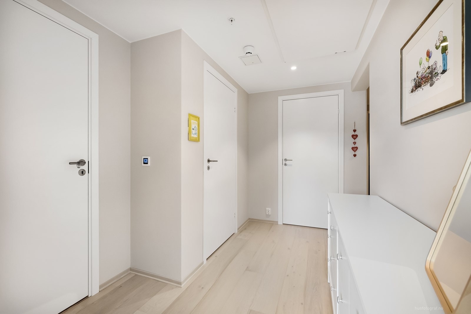 Leiligheten har vannbåren varme i flere rom Galleribilde