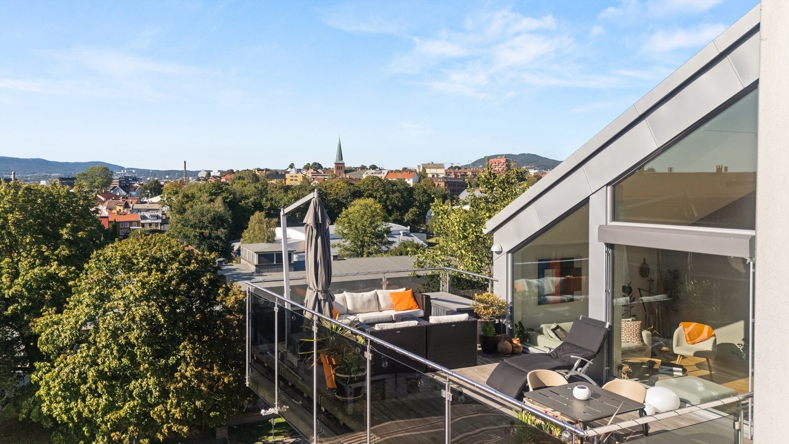 Her kan lange og varme sommerdager nytes Galleribilde