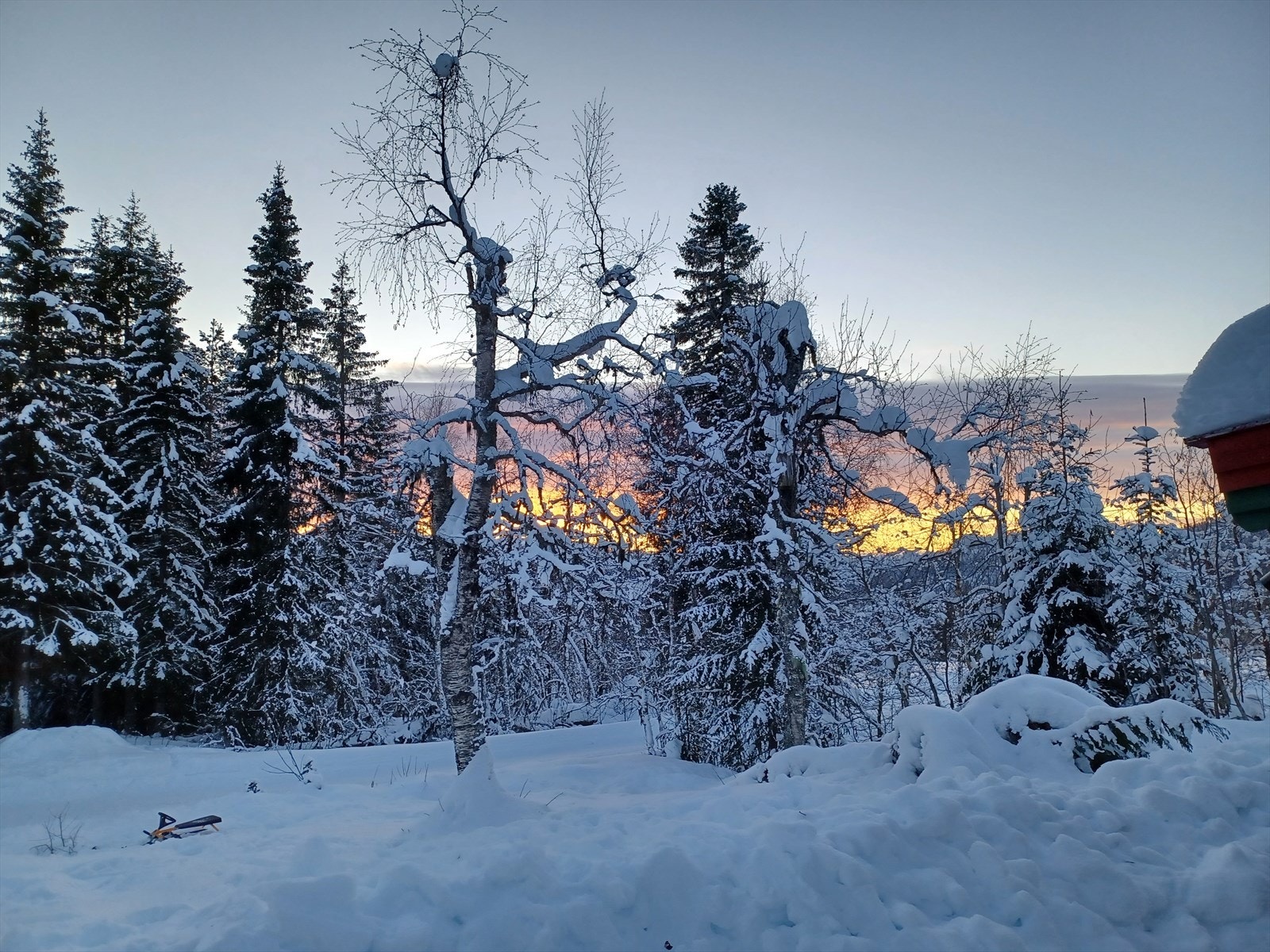 Selgers private bilde - Vinterutsikt fra hytta. Galleribilde