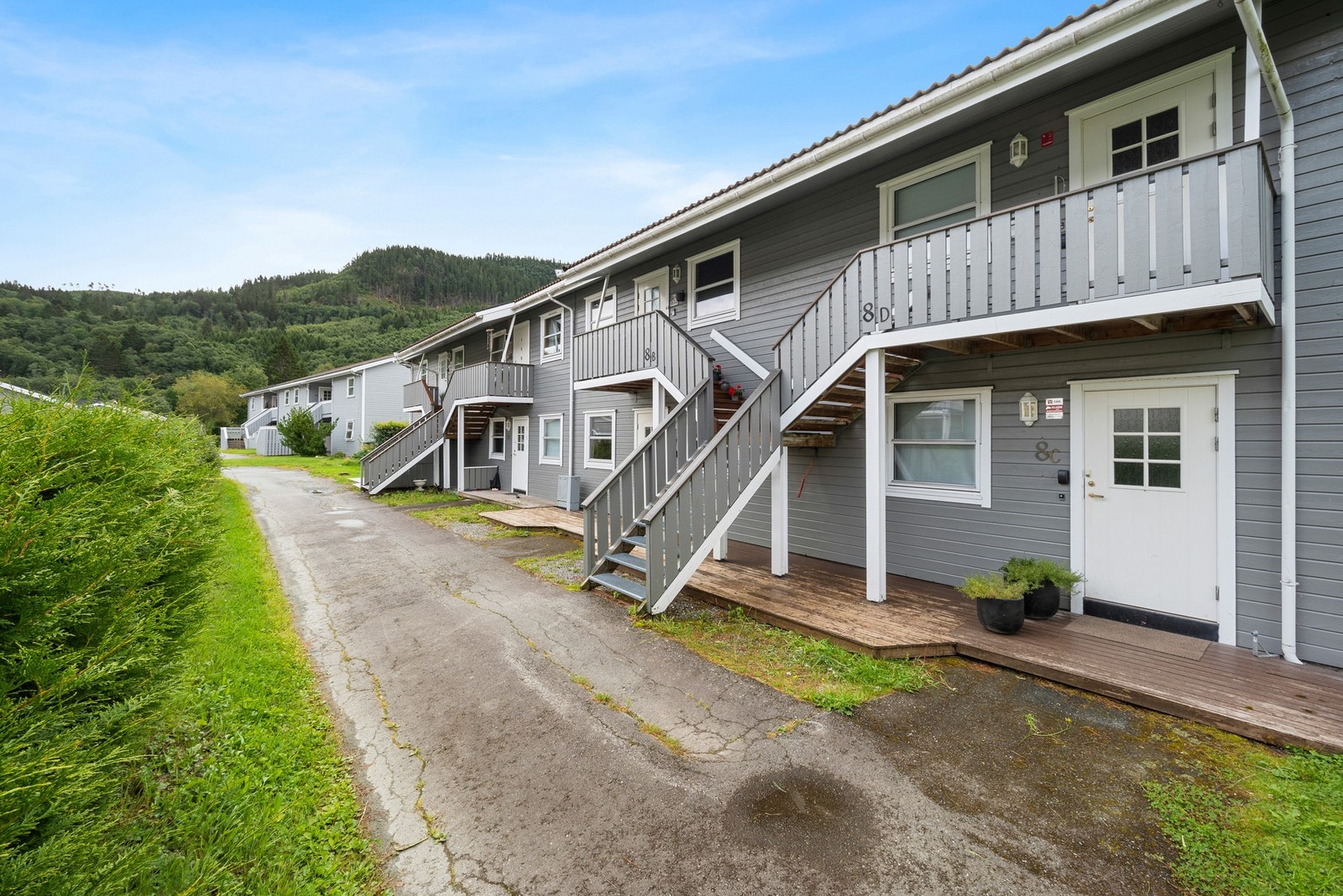 Inngangsparti Galleribilde