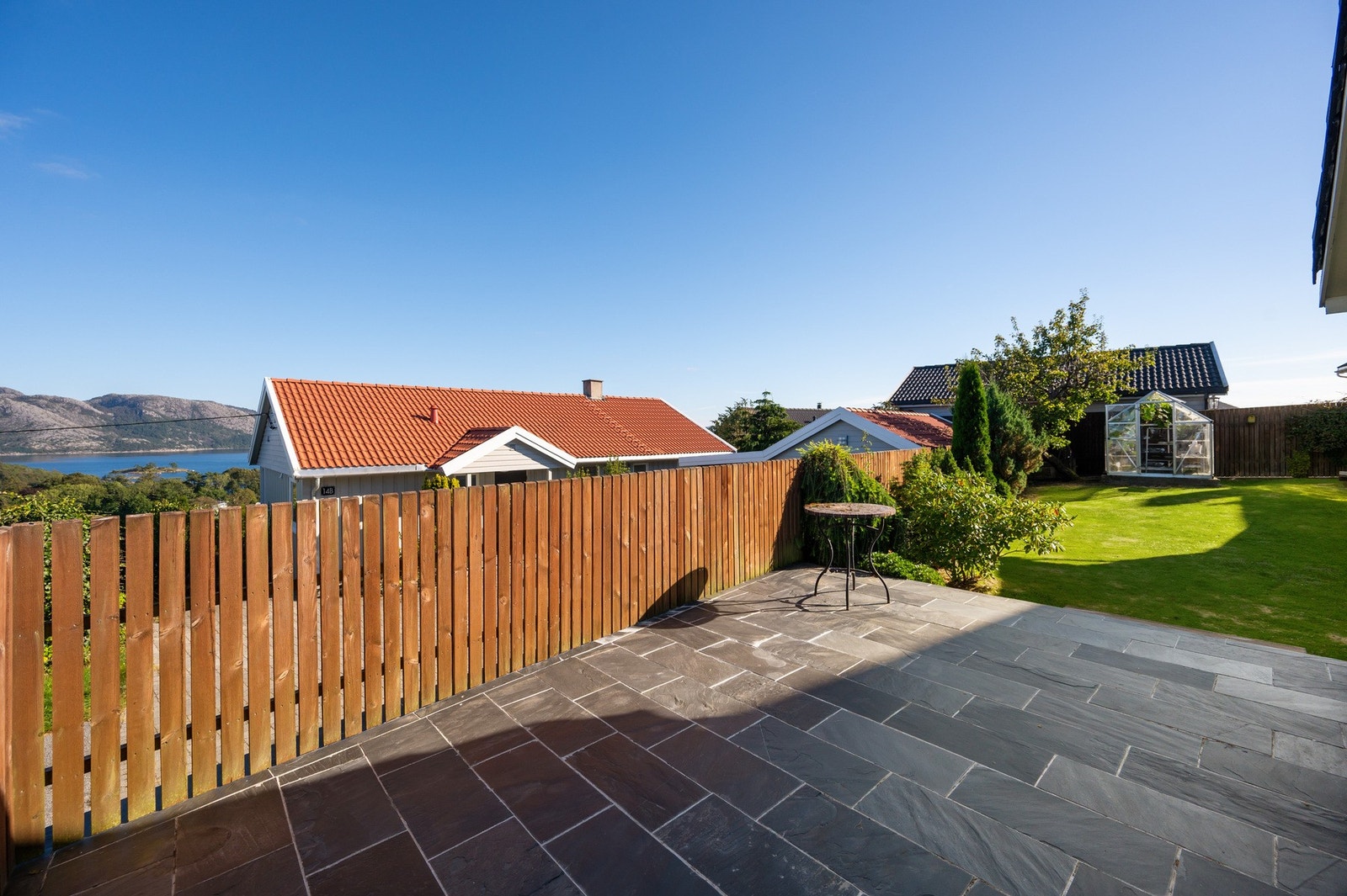 Her kan du nyte sol og utsikt! Galleribilde