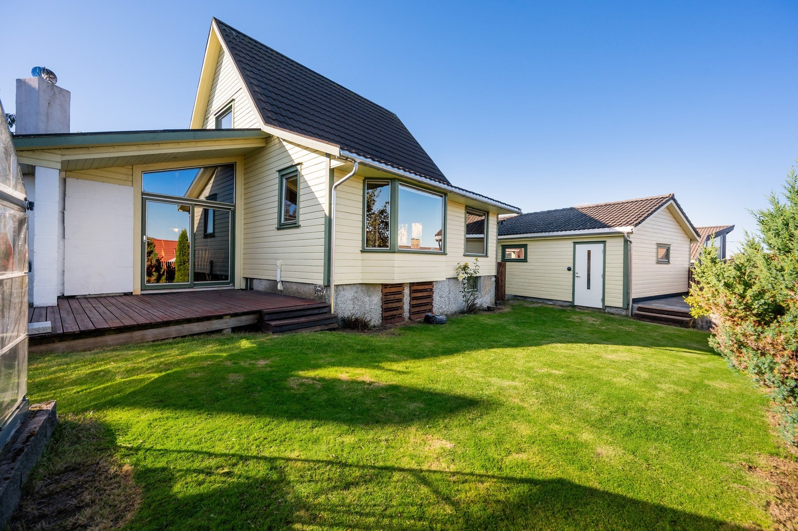 EIE Eiendomsmegling Stavanger v/ Jr. Partner Håkon Hovland presenterer Rygjaveien 14! Galleribilde