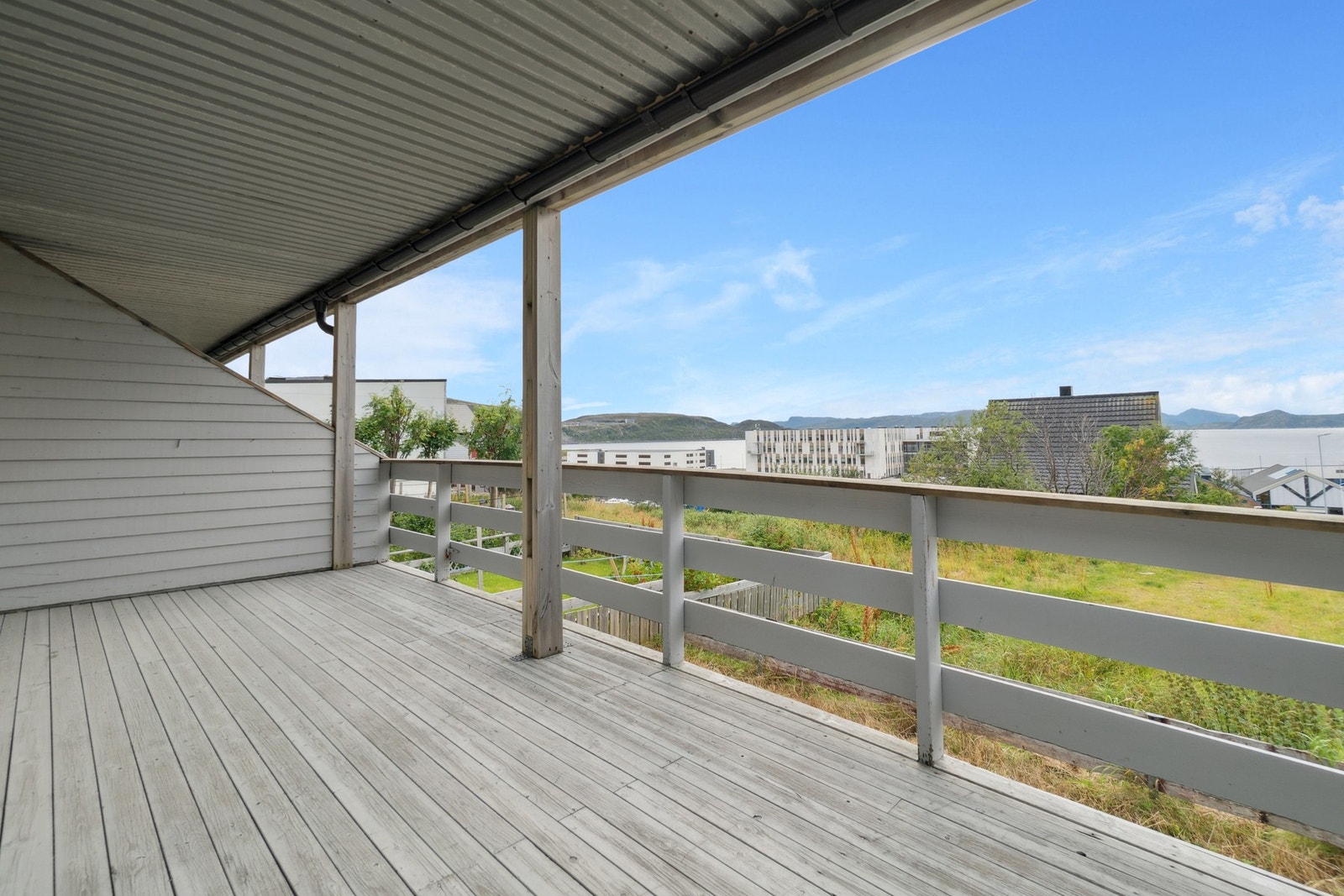 Finværsdagene kan startes her med direkte adkomst fra soverommene. Galleribilde