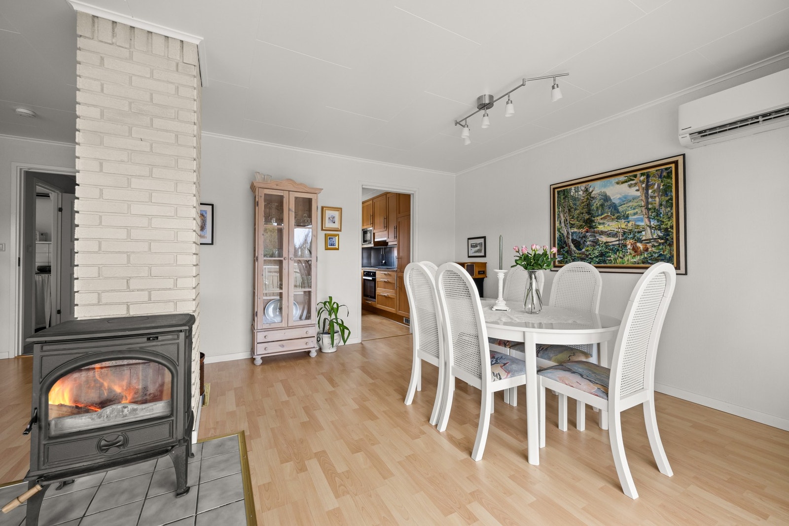 Stuen har naturlig inndelte soner Galleribilde