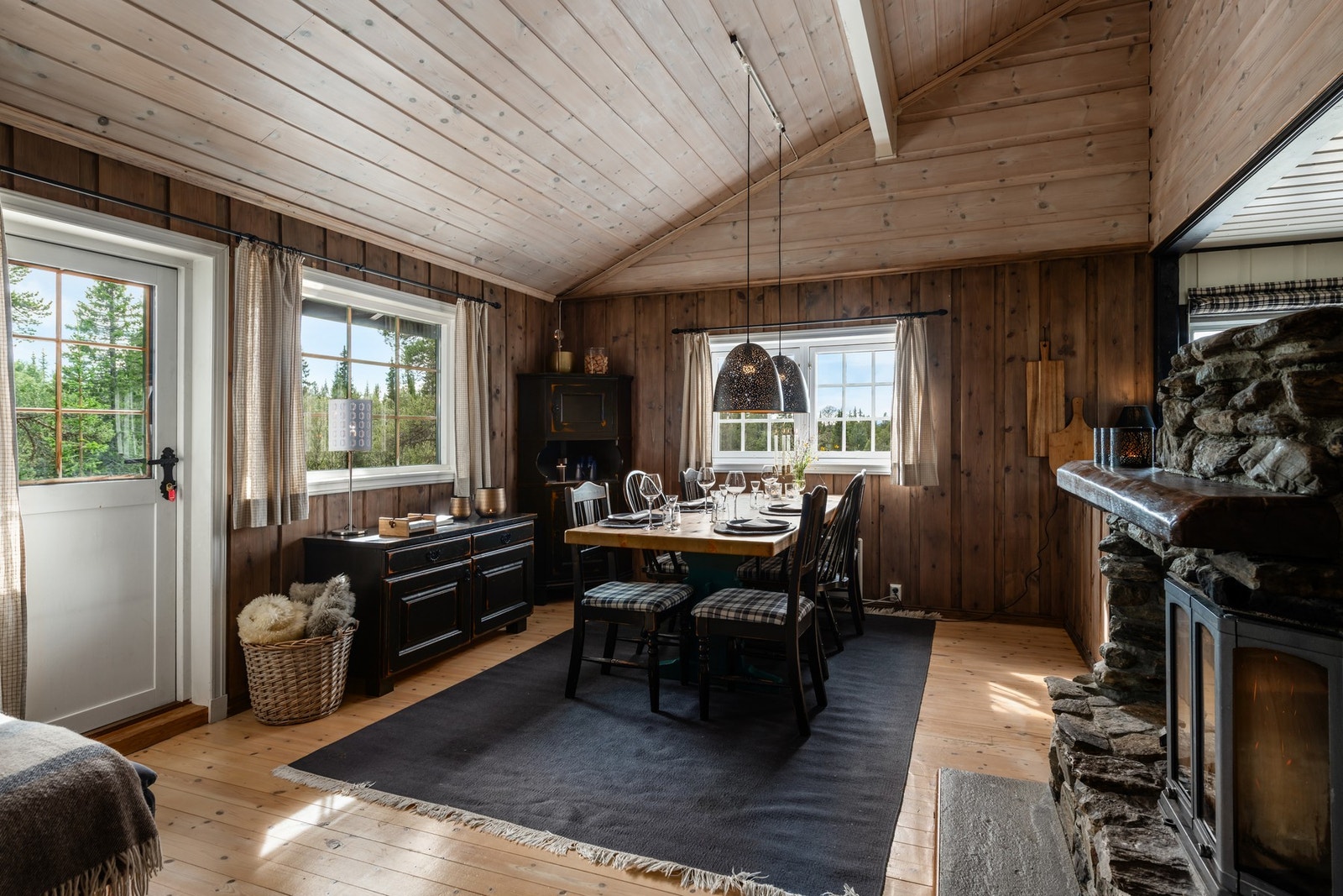 Enkel utgang til terrassen. Galleribilde