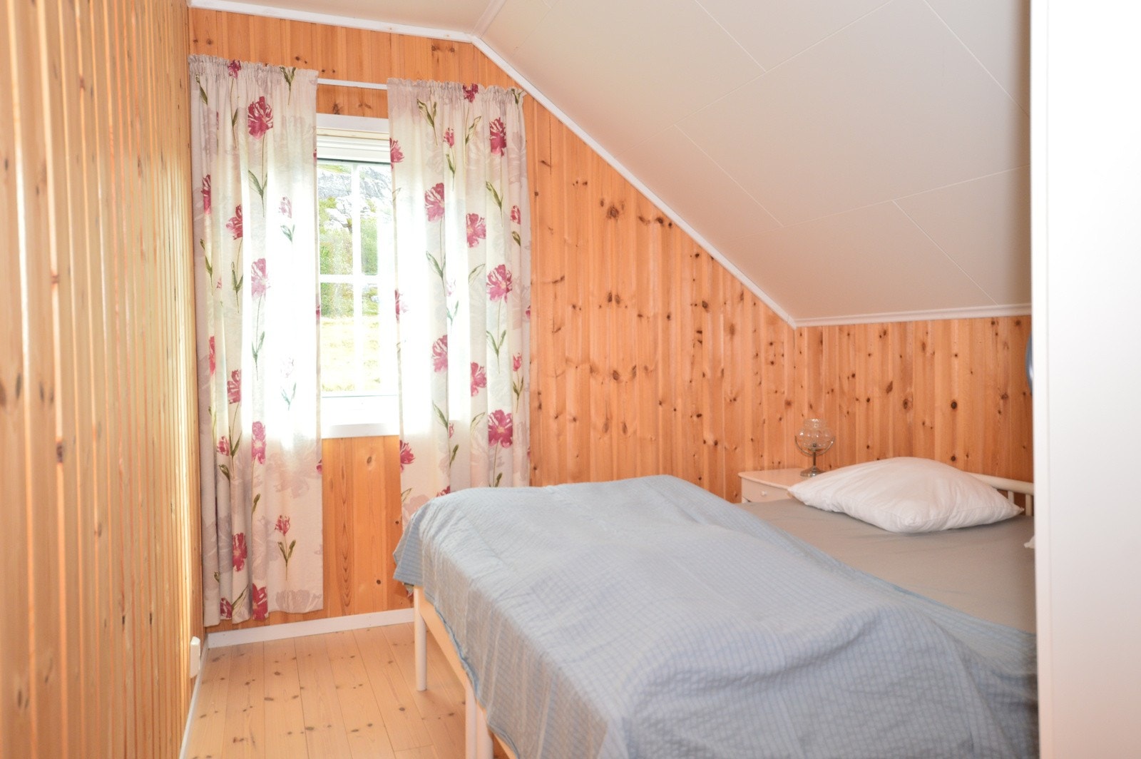 Soverom (3) i loft Galleribilde