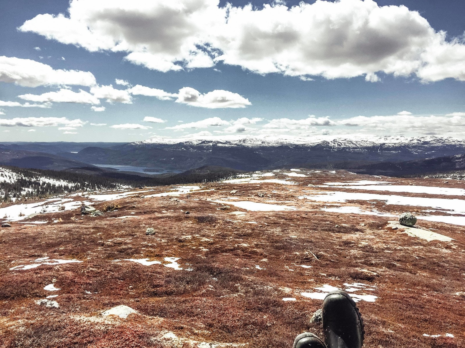 Området tilbyr fine toppturer. Galleribilde