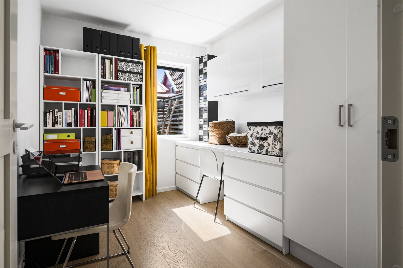 Rommet passer selvsagt også godt som gjesterom eller barnerom. Galleribilde