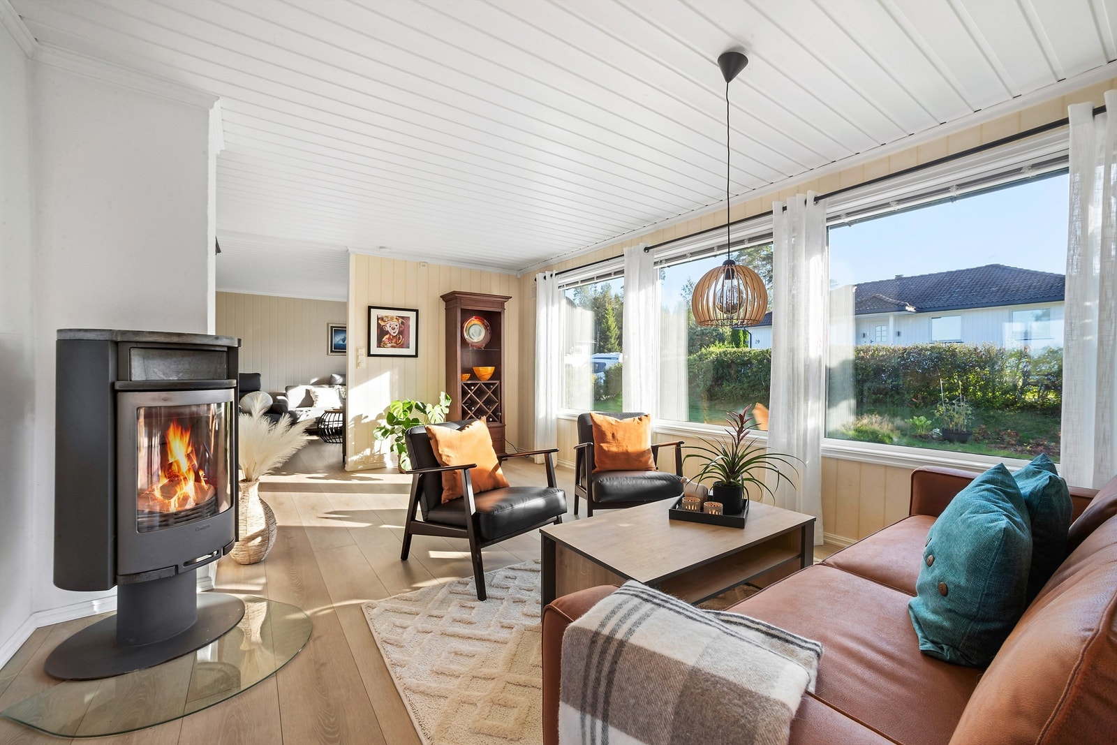 Stuen har en utforming som gjør det enkelt å dele inn i soner Galleribilde