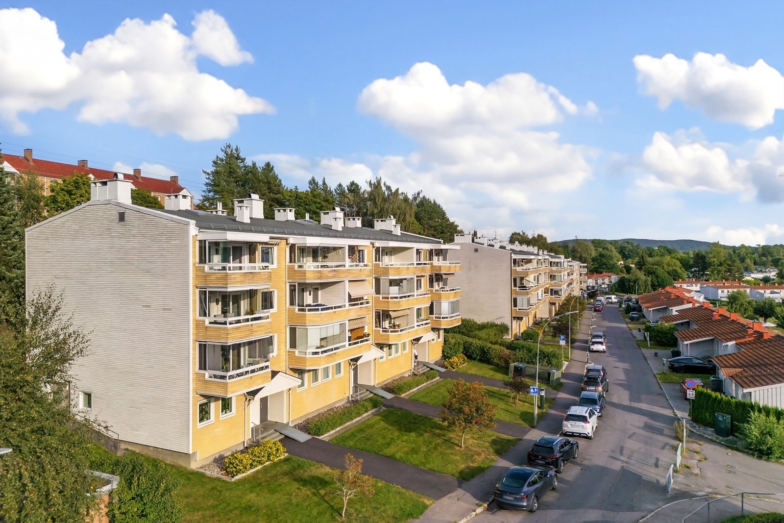 Meget attraktiv beliggenhet i et veletablert borettslag i rolige omgivelser på Manglerud Galleribilde