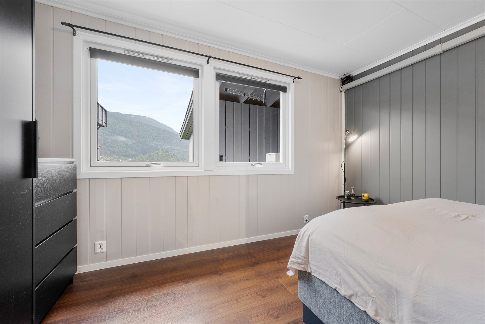 I underetasjen er det 2 soverom Galleribilde