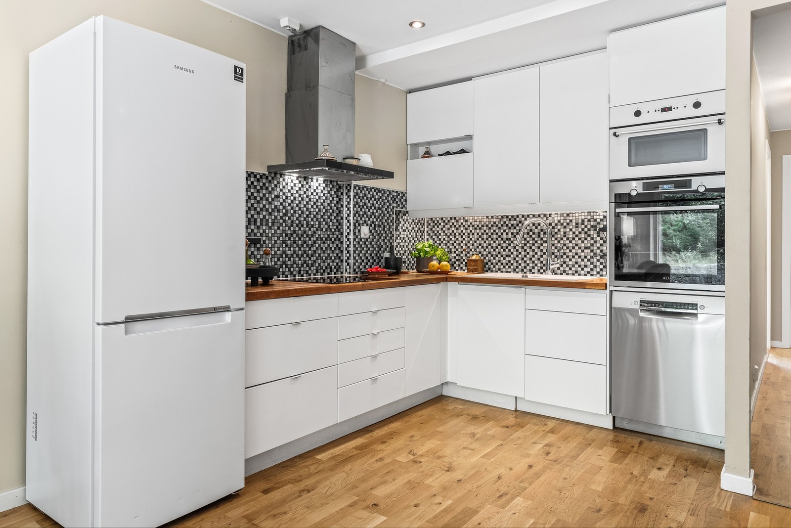 Alt av hvitevarer medfølger Galleribilde