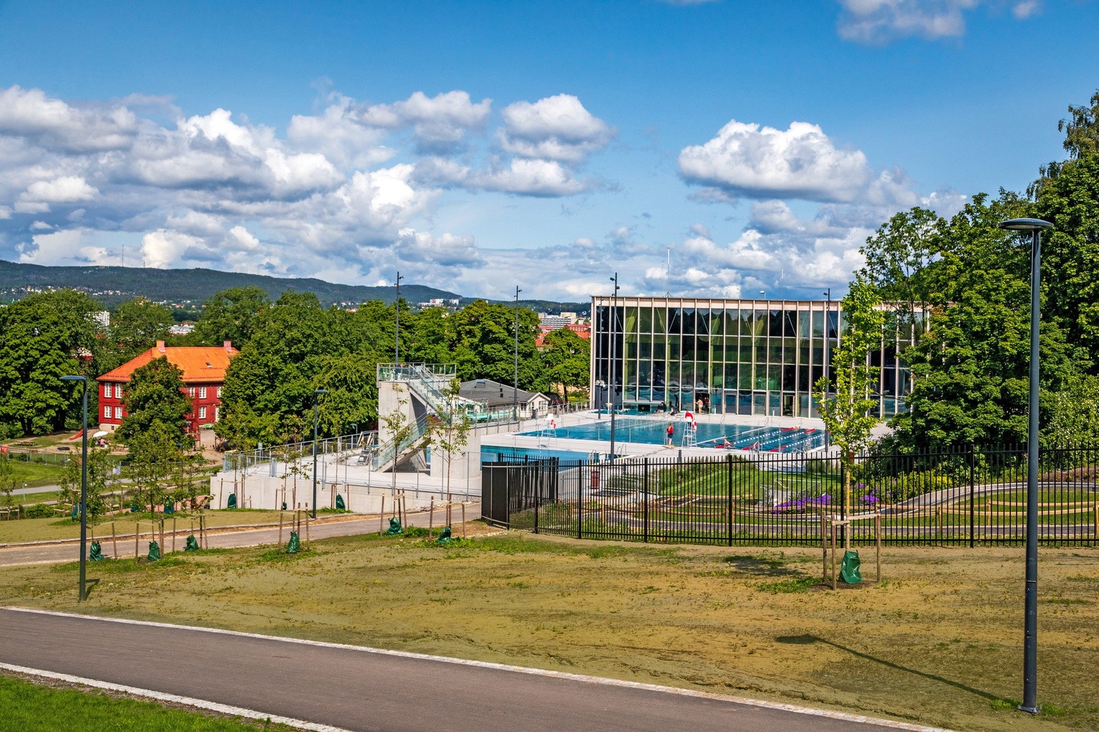 Populære Tøyenbadet. Galleribilde