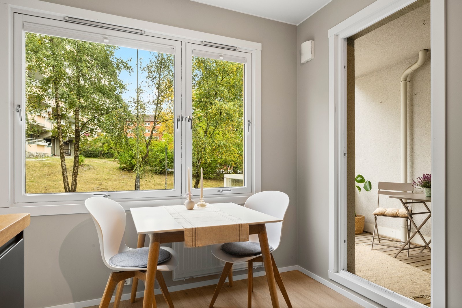 Koselig plass til spisebord Galleribilde