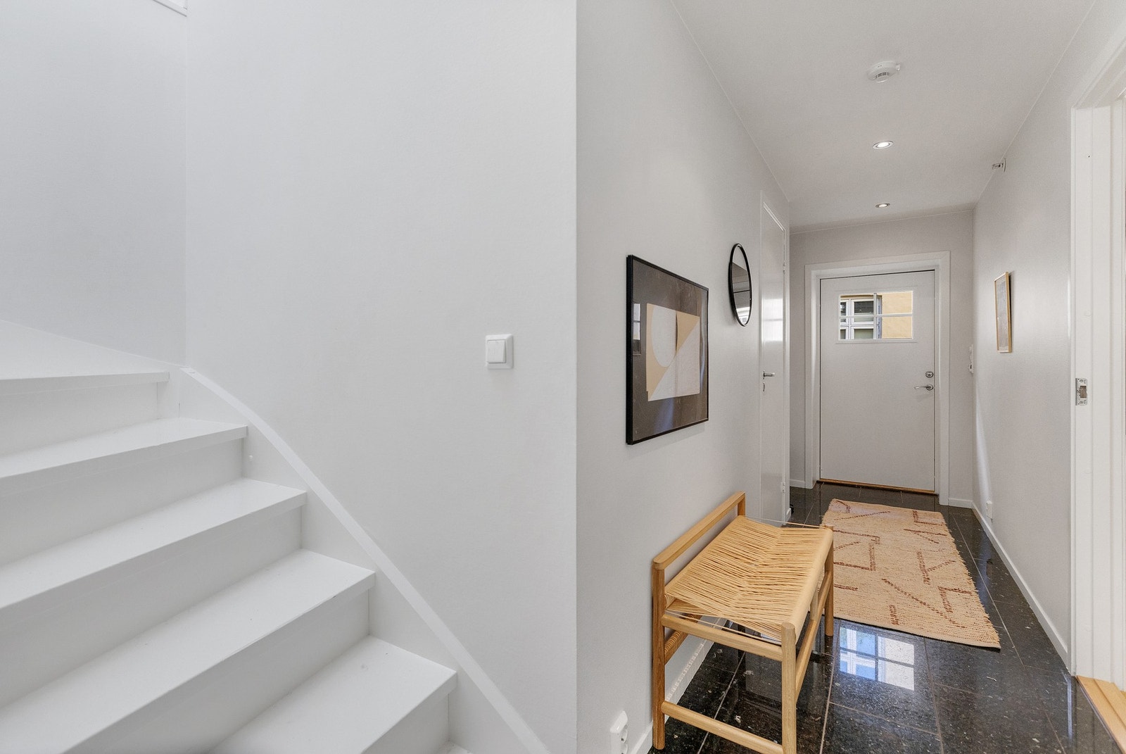 Her får du virkelig følelsen av å bo i et eget liten hus midt på populære Majorstuen. Galleribilde