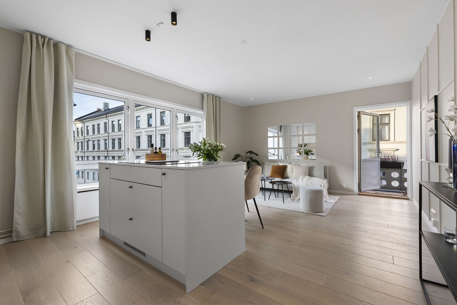 Velkommen til Industrigata 47B - Presentert av Joakim Hjelm v/ Nordvik Galleribilde