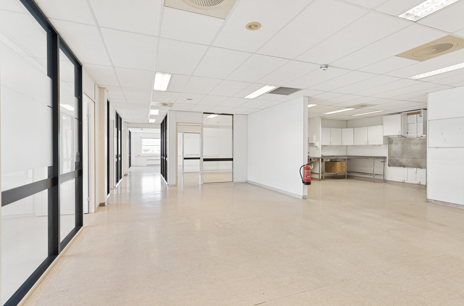 Ledig areal Galleribilde