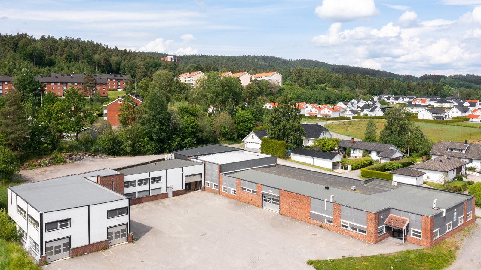 Nedre Kongerød 47 - Meget romslig næringseiendom midt mellom Porsgrunn og Skien Galleribilde