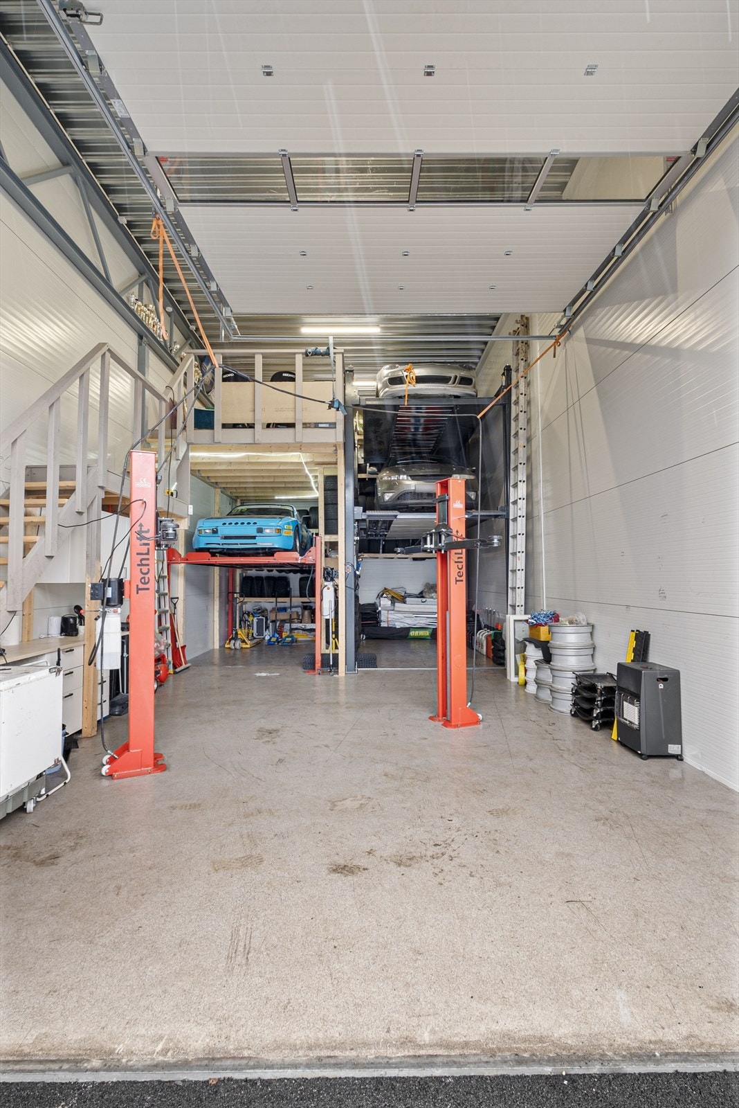 MNE06114.jpg Galleribilde