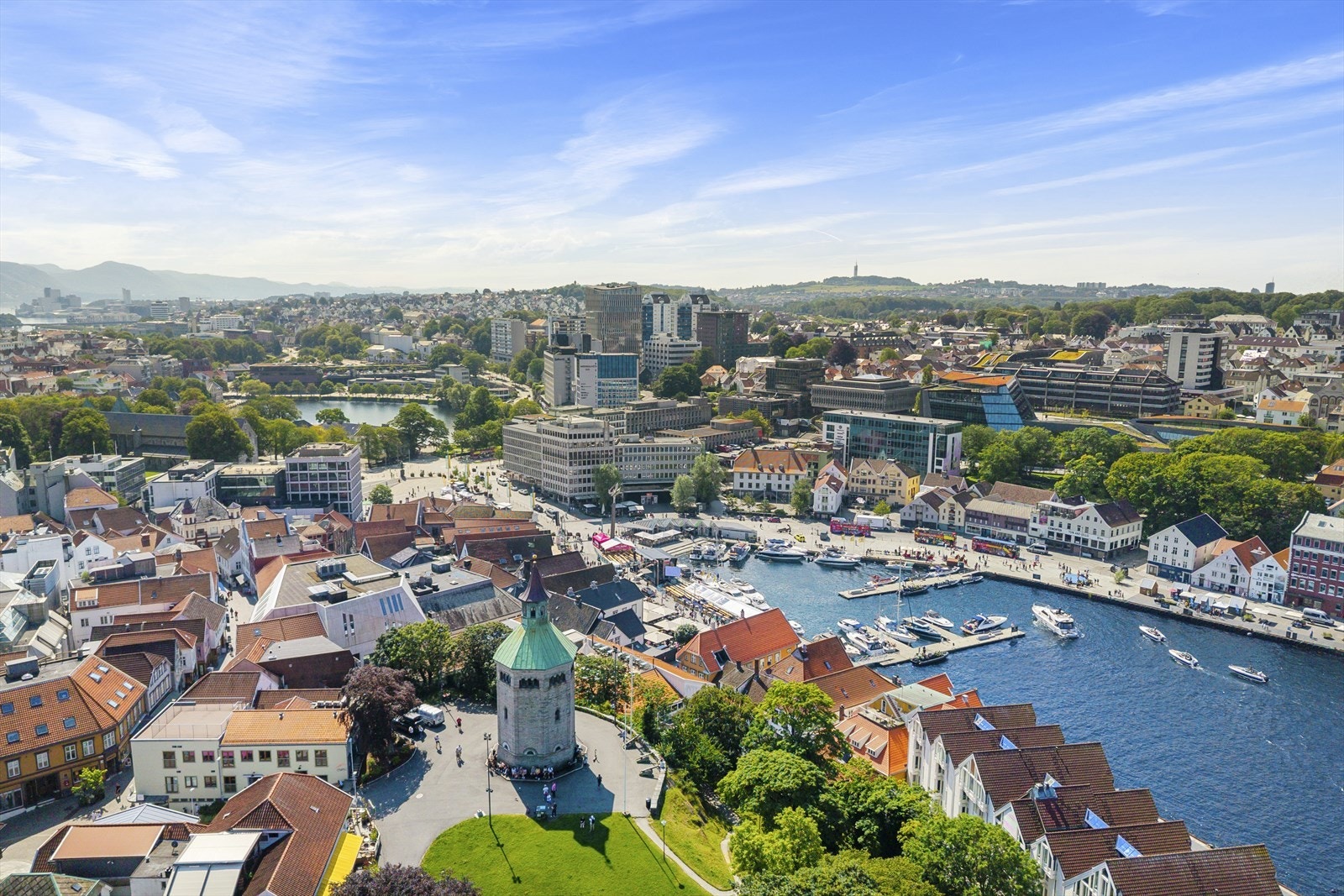 Fra Valbergtårnet mot Fisketorget Galleribilde