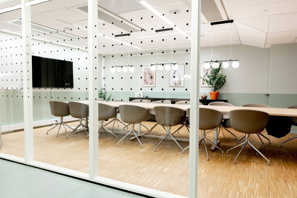 Ett av møterommene som kan bookes via egen app. Galleribilde