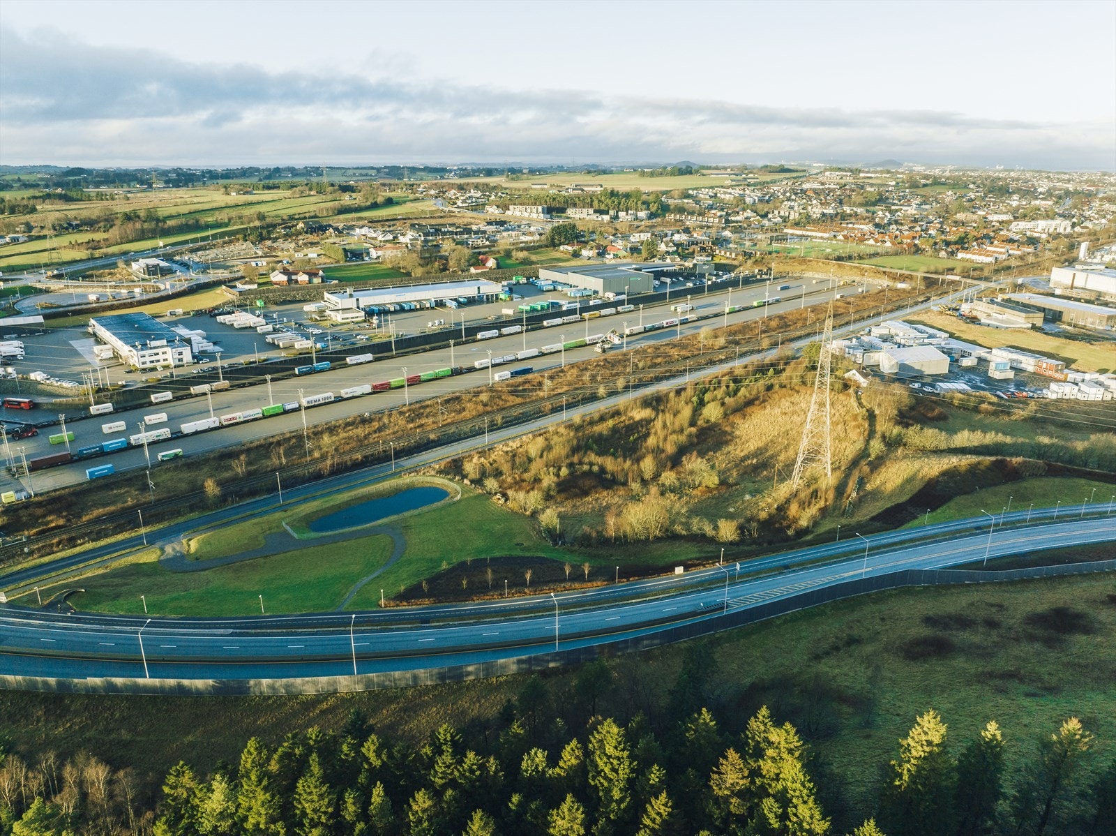 Auga Eiendom - VagleIndustri_Drone_2.jpg Galleribilde