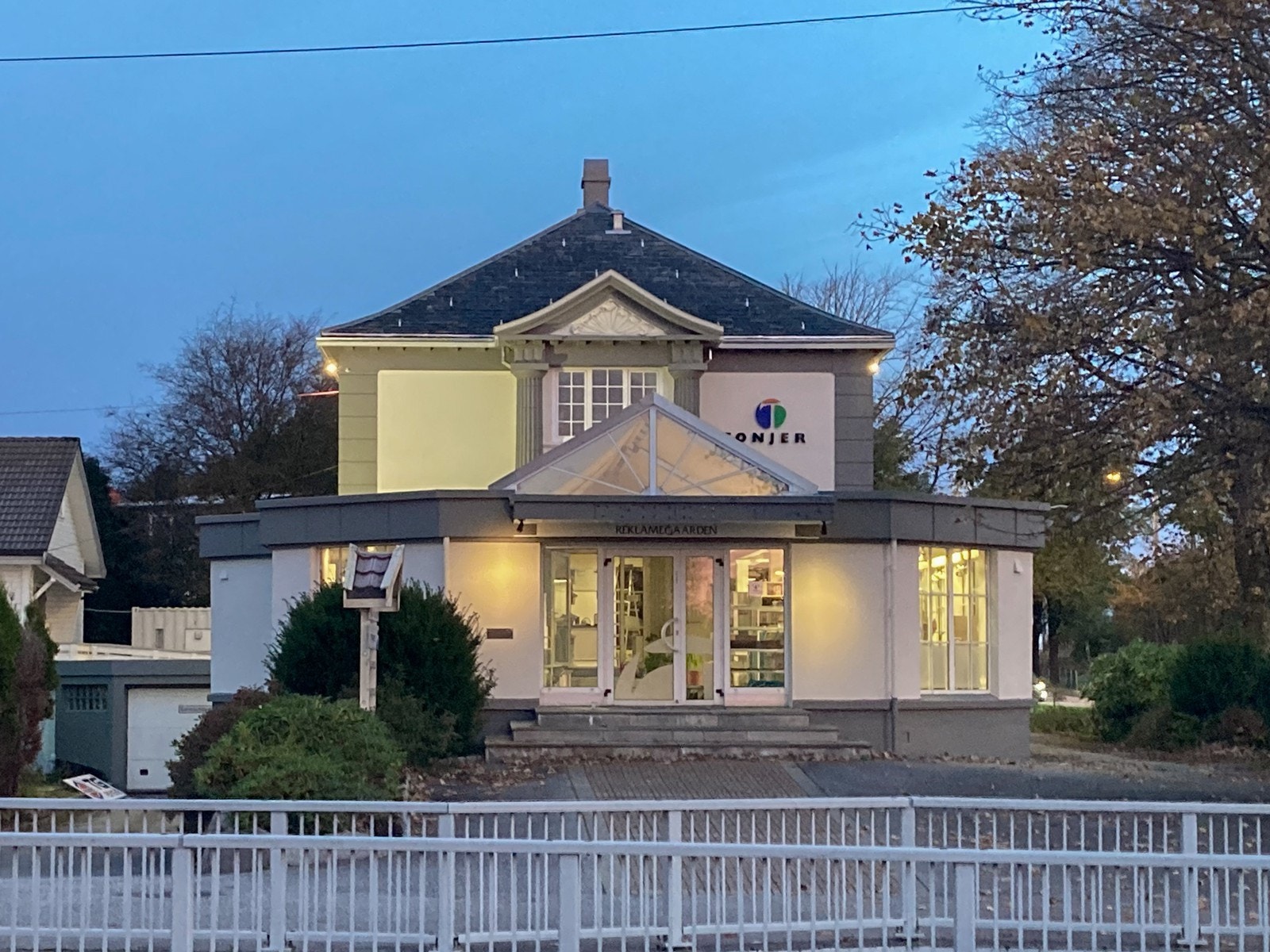 Fasade mot sør Galleribilde