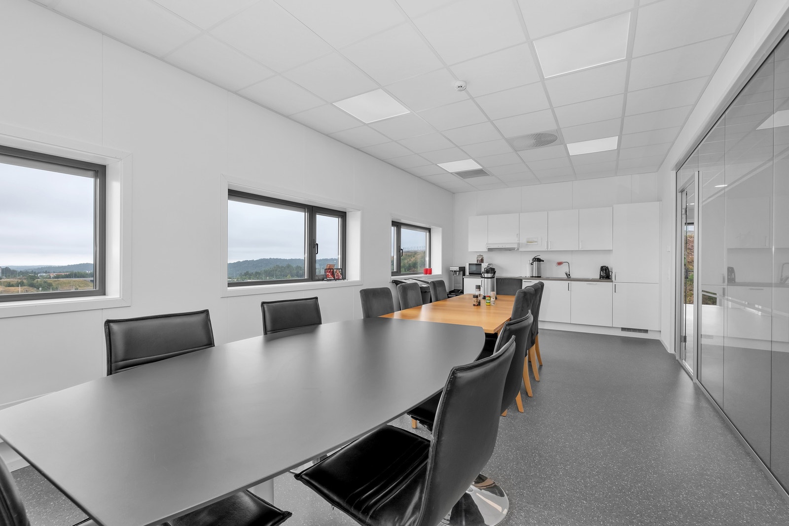 Spiserom/møterom. Galleribilde