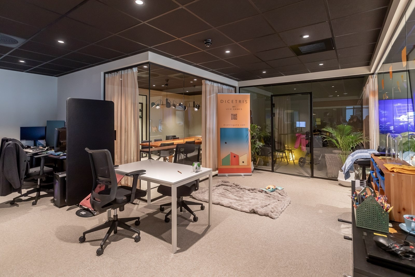 Bilder fra annet lokale i samme eiendom. Galleribilde