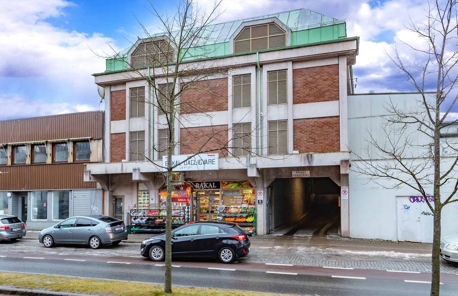 Nygaardsgt 36 innkjøring parkeringshus Galleribilde