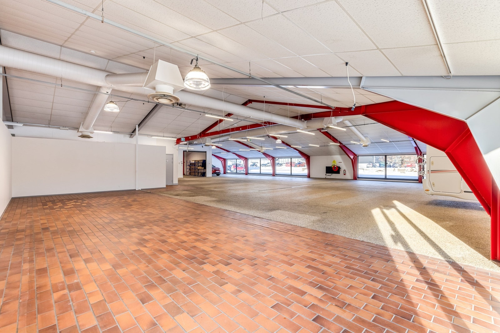 MNIL3514.jpg Galleribilde