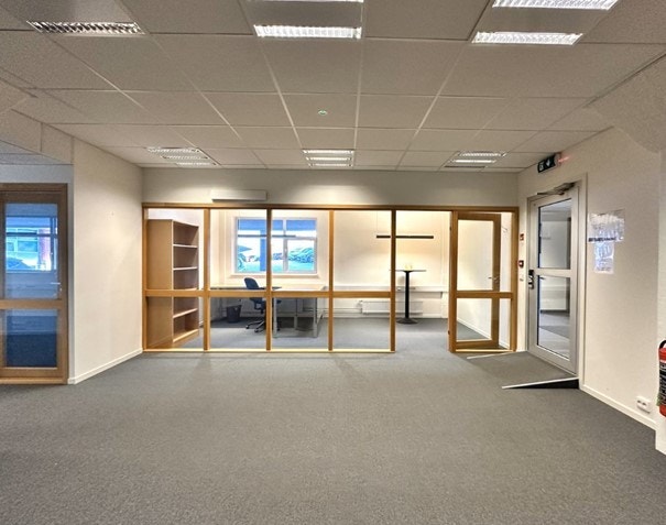 Inngang og kontor Galleribilde