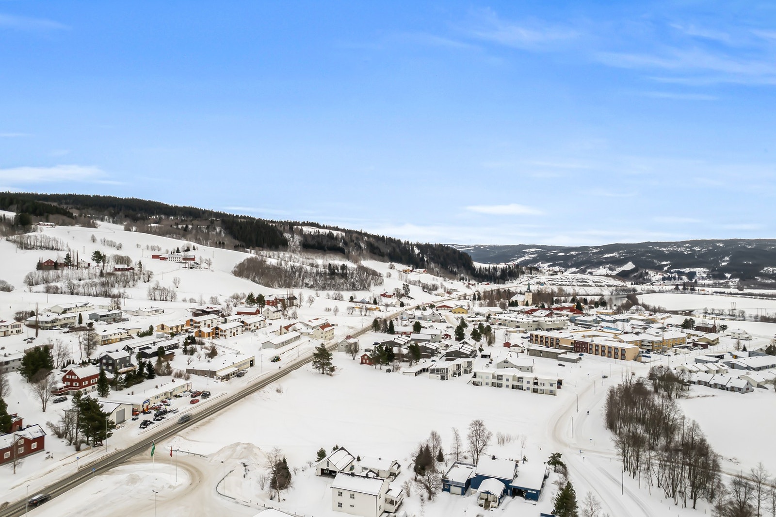 Sjelden mulighet i Mebonden. Attraktiv sentrumstomt med en av Selbu`s beste beliggenheter. Galleribilde