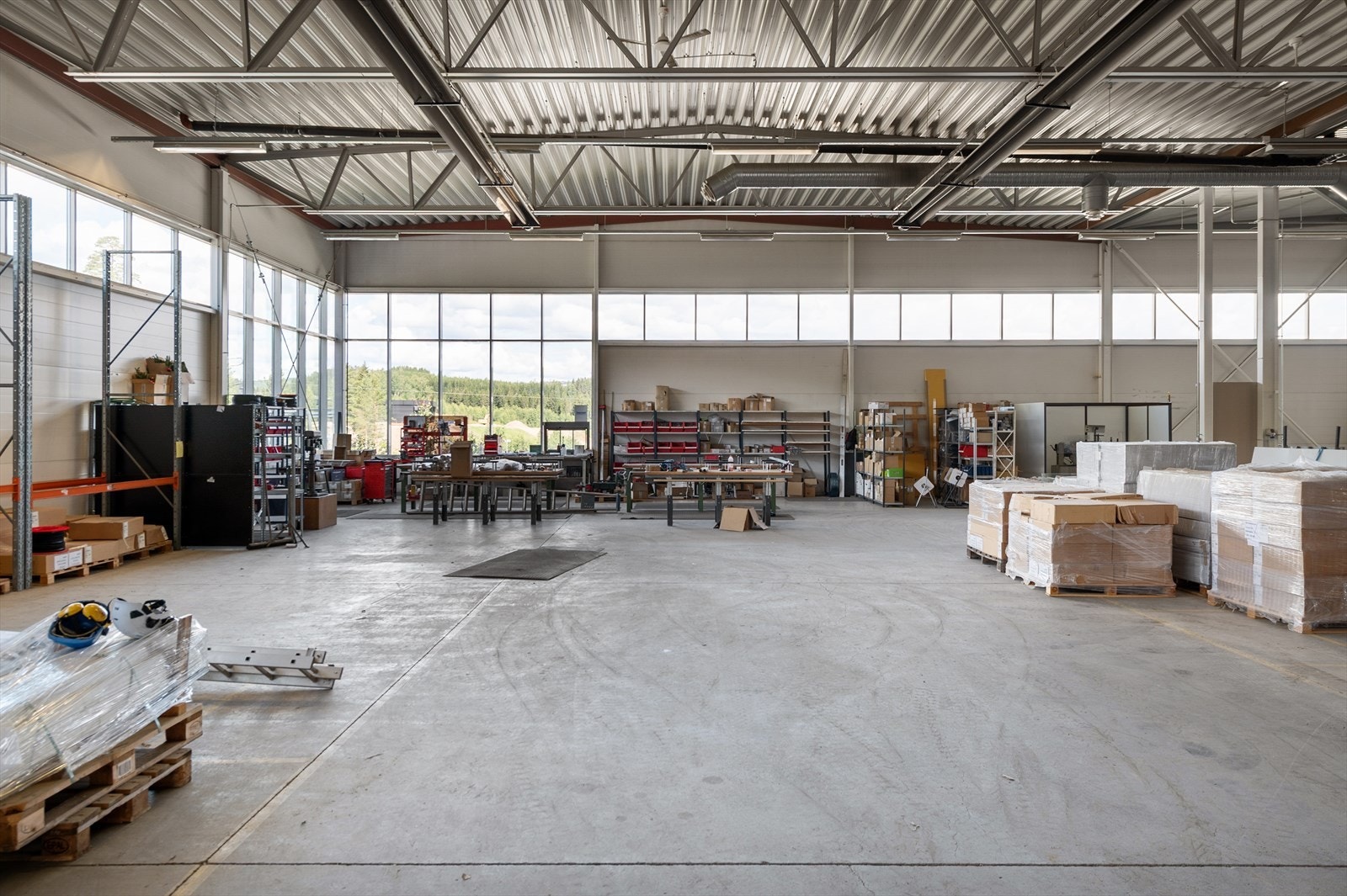 Lagerrom Galleribilde