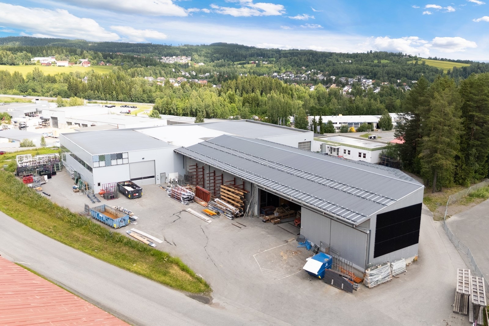 Oversiktsbilde over eiendommen Galleribilde