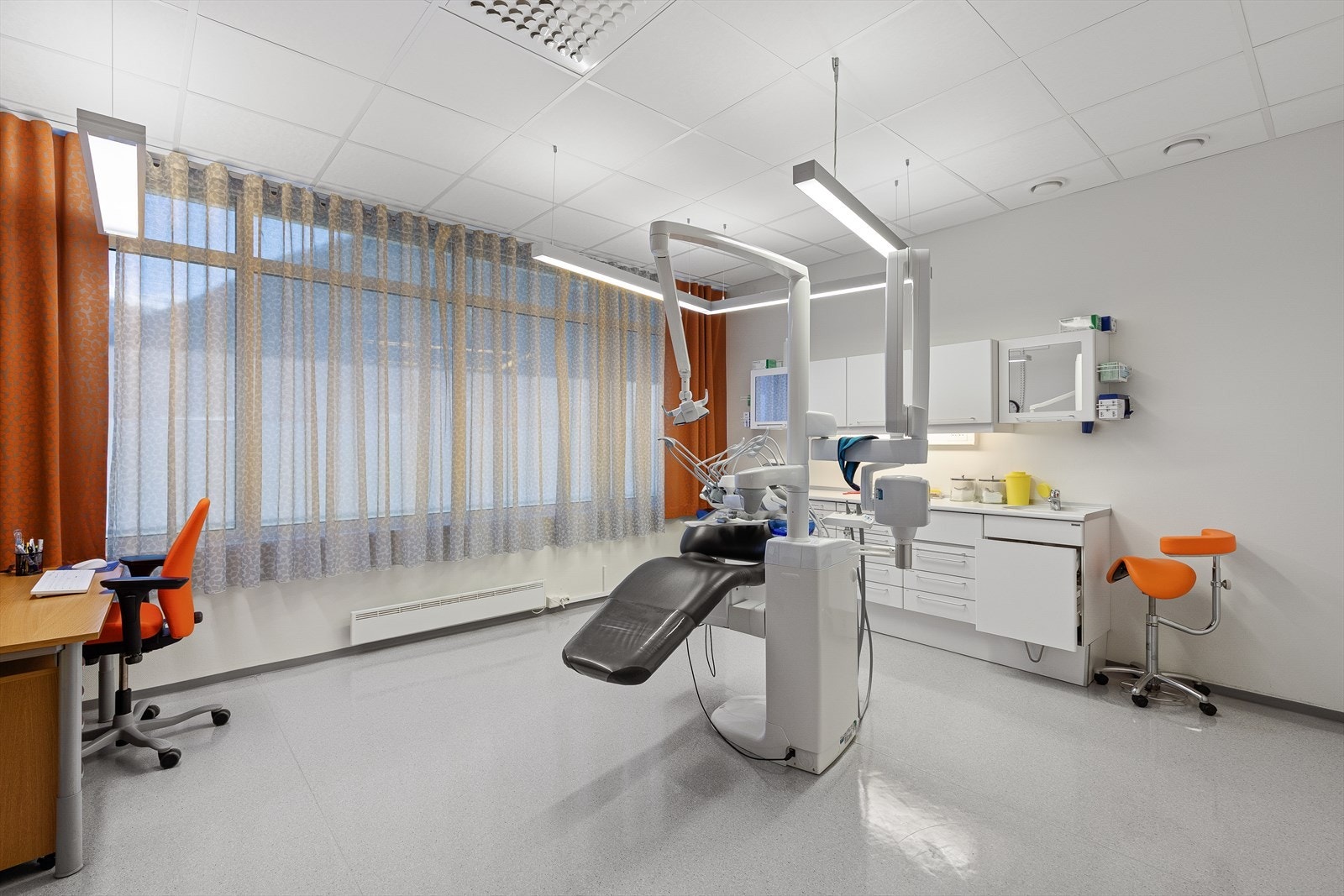 Tannlegekontor i 2.etg. Galleribilde