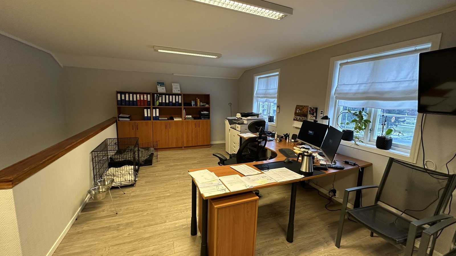 Kontor 2. etg. mot trapp II.jpg Galleribilde