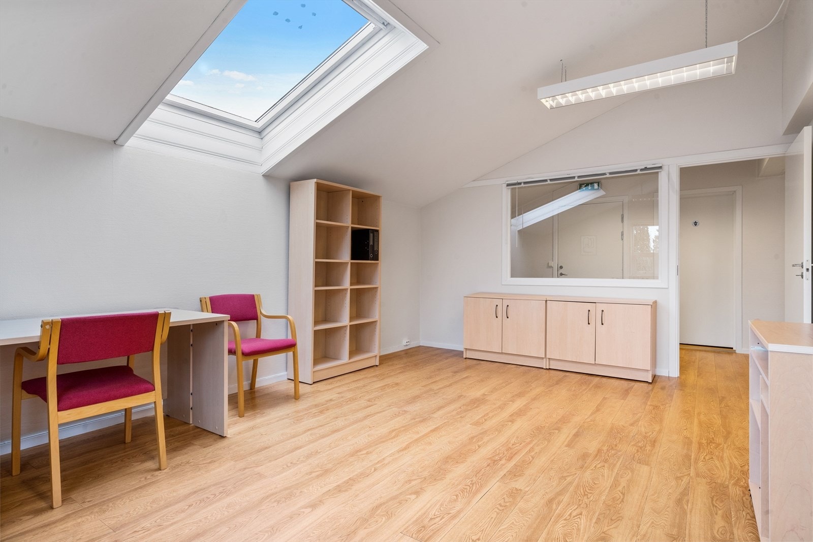 006_.jpg Galleribilde