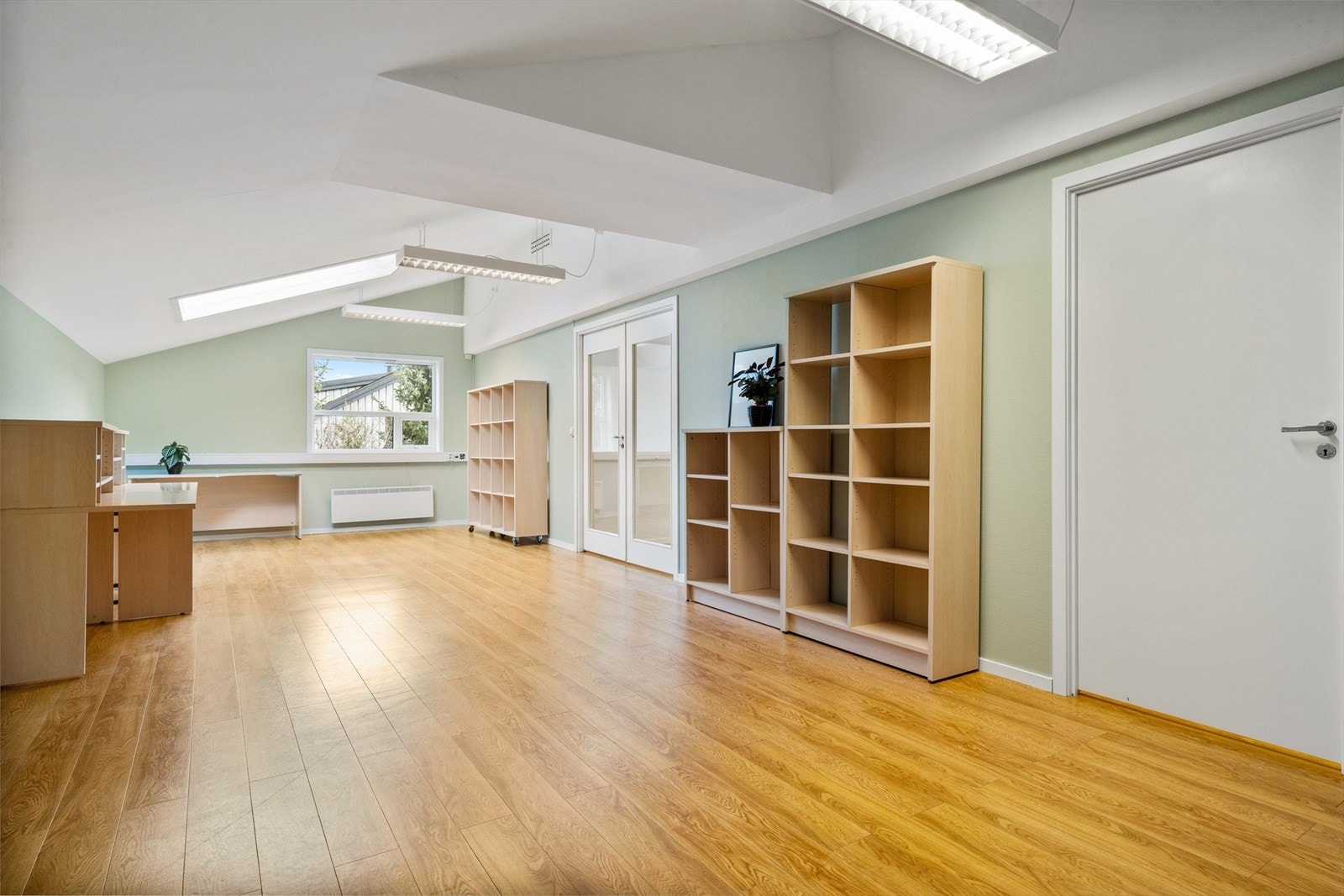 011_.jpg Galleribilde