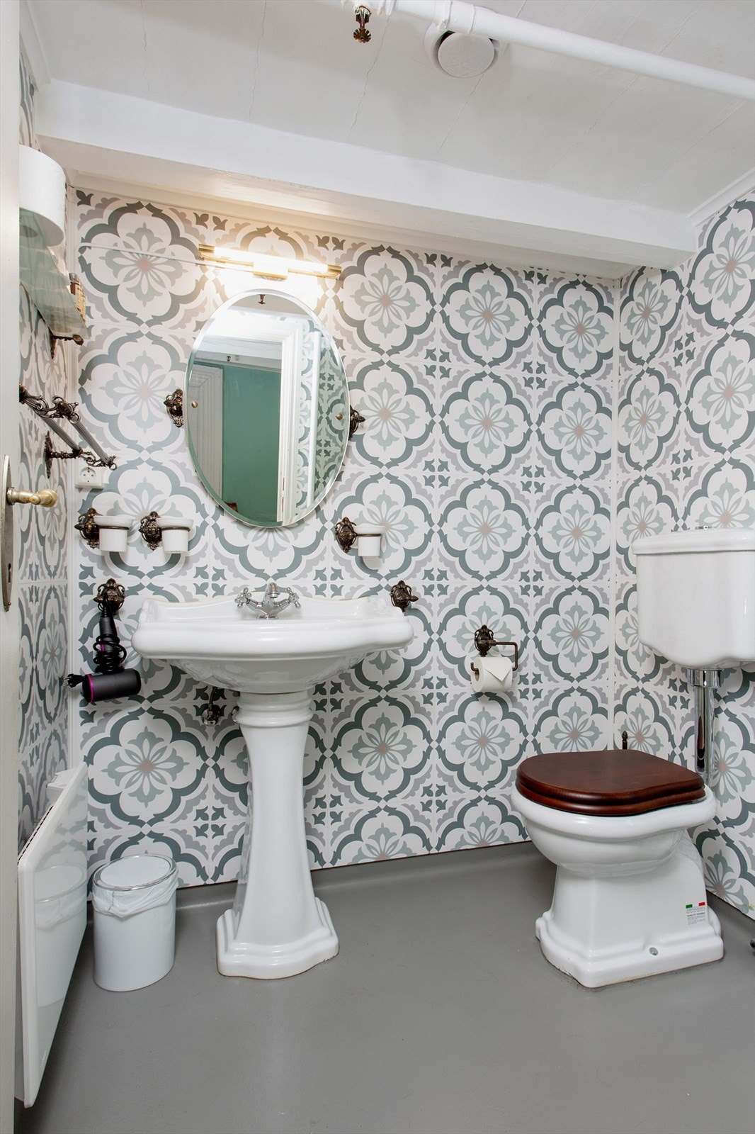 Bad hotellrom VI Galleribilde