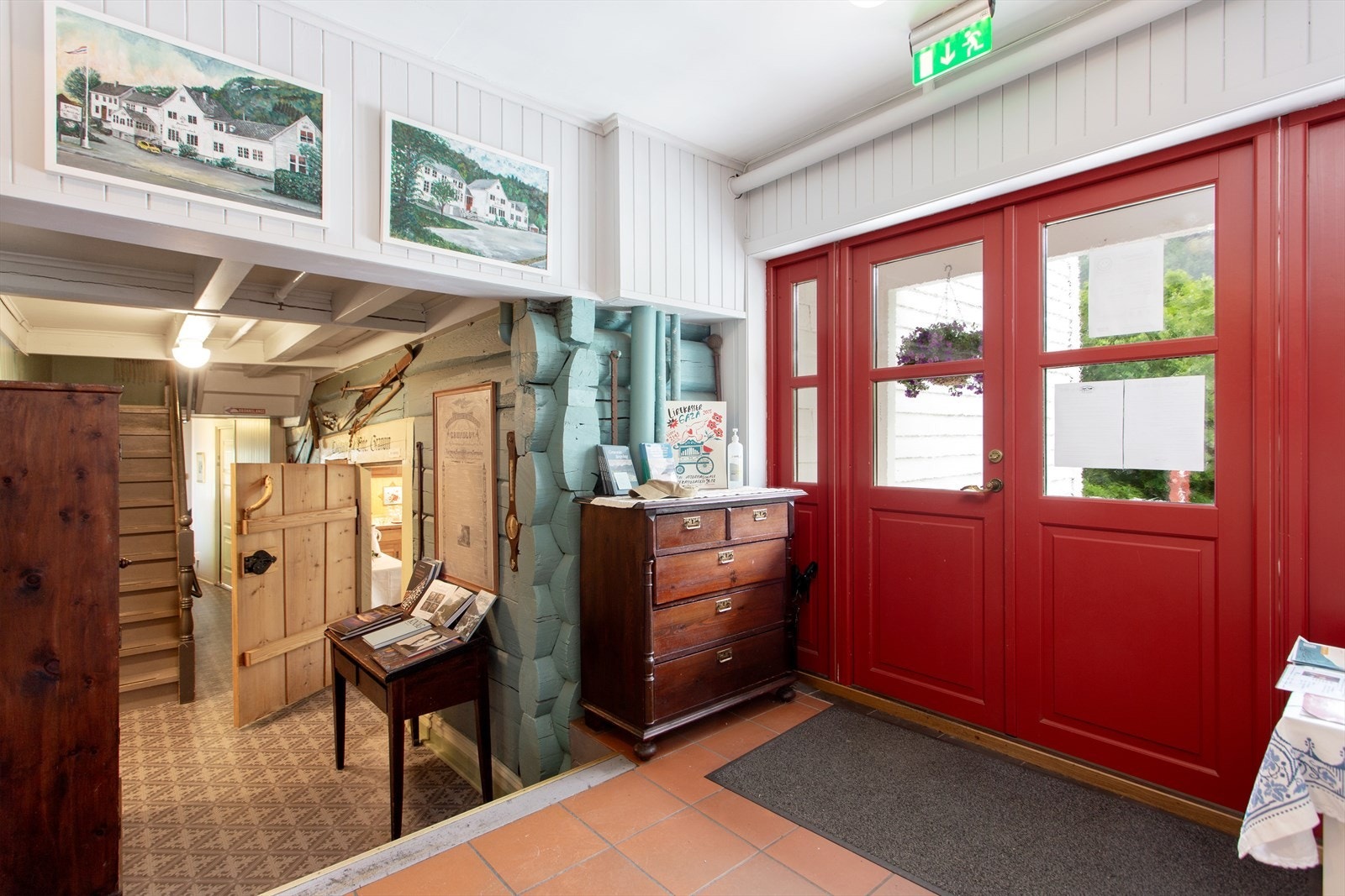 Inngangsparti Galleribilde