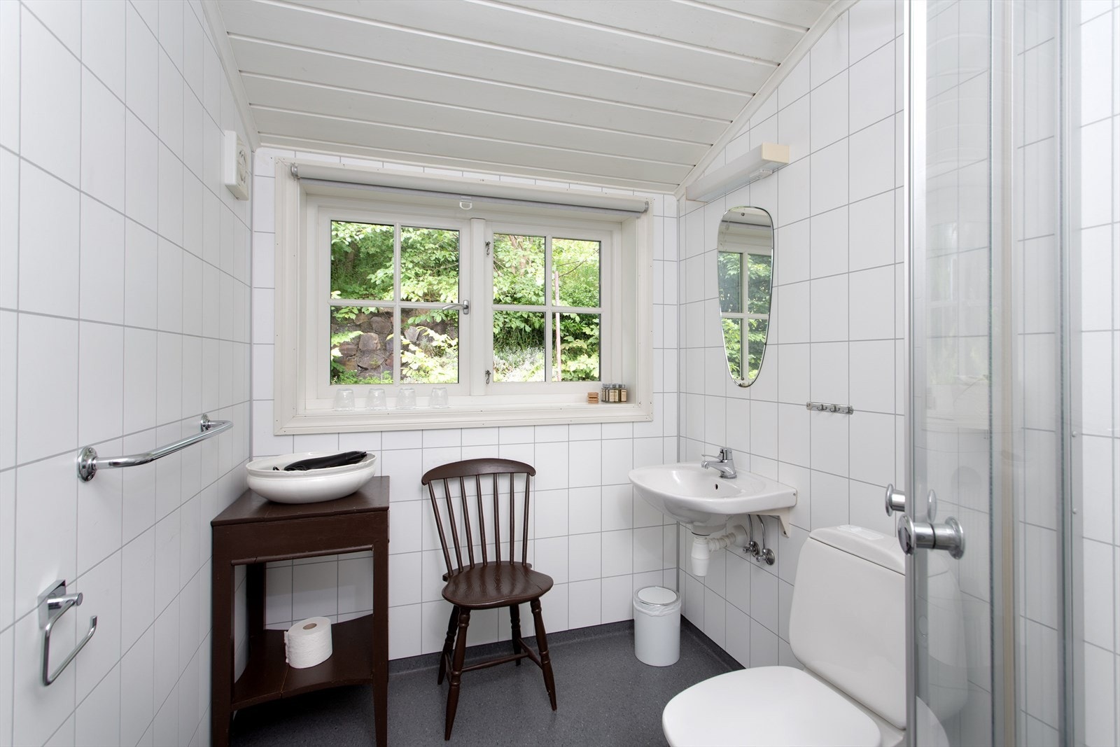 Bad hotellrom VIII Galleribilde