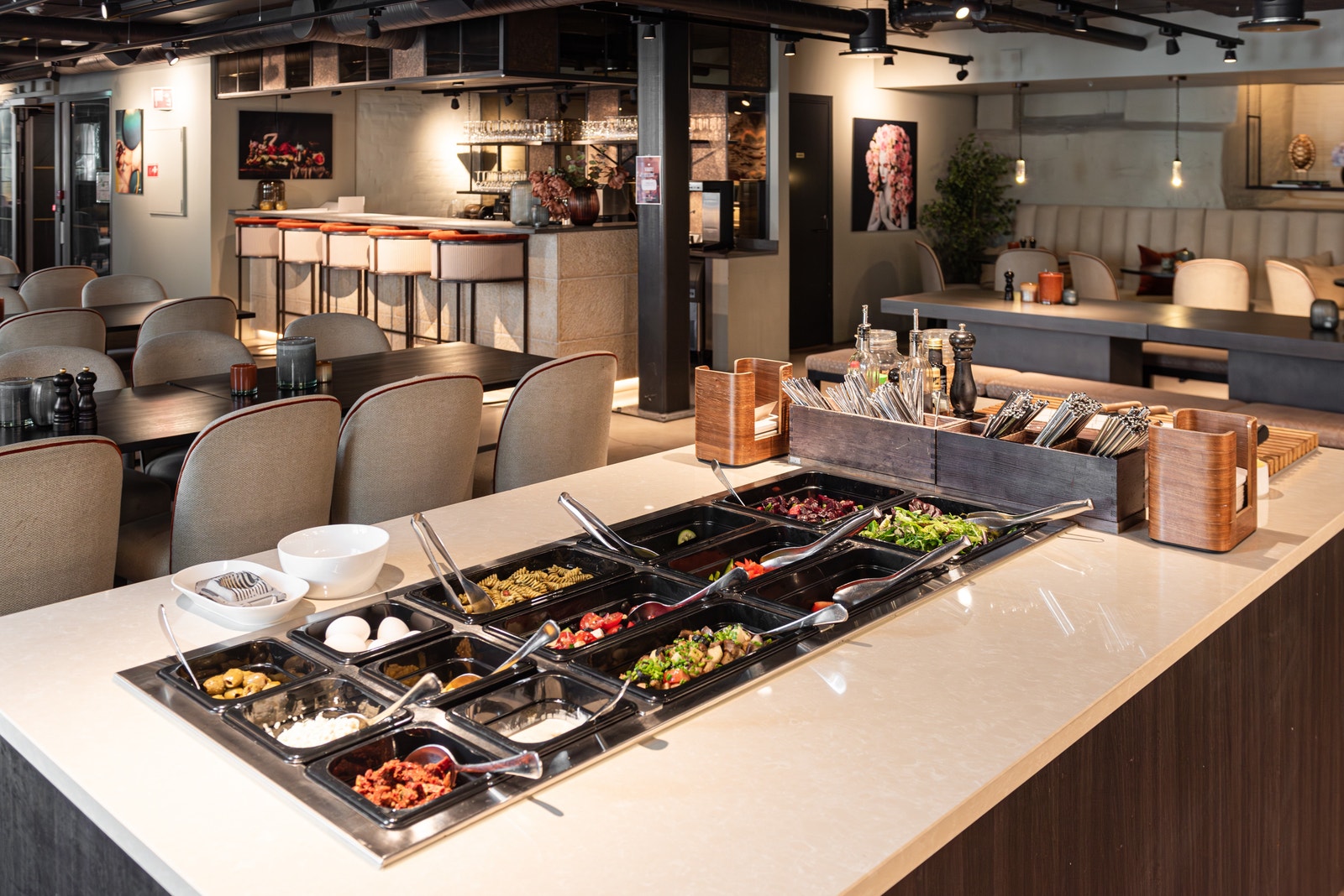 personalrestauranten tilbyr variert og god mat av høy kvalitet Galleribilde