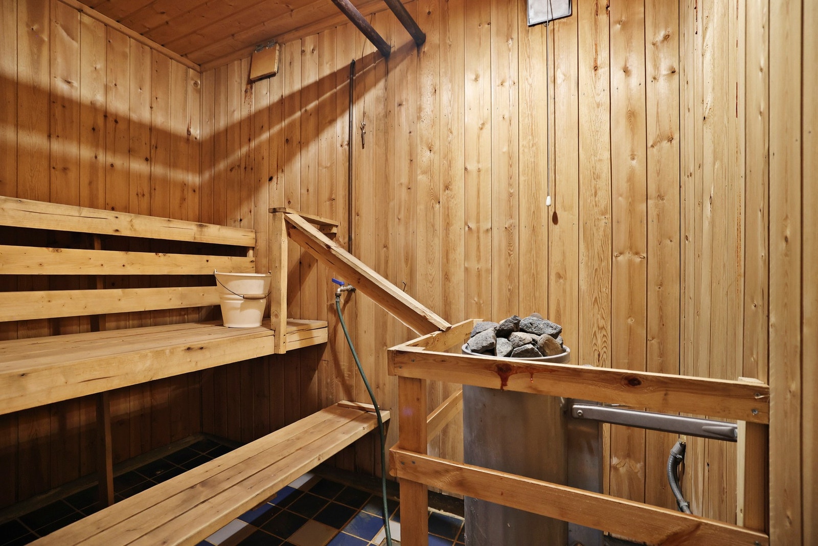 Badstue i kjeller Galleribilde