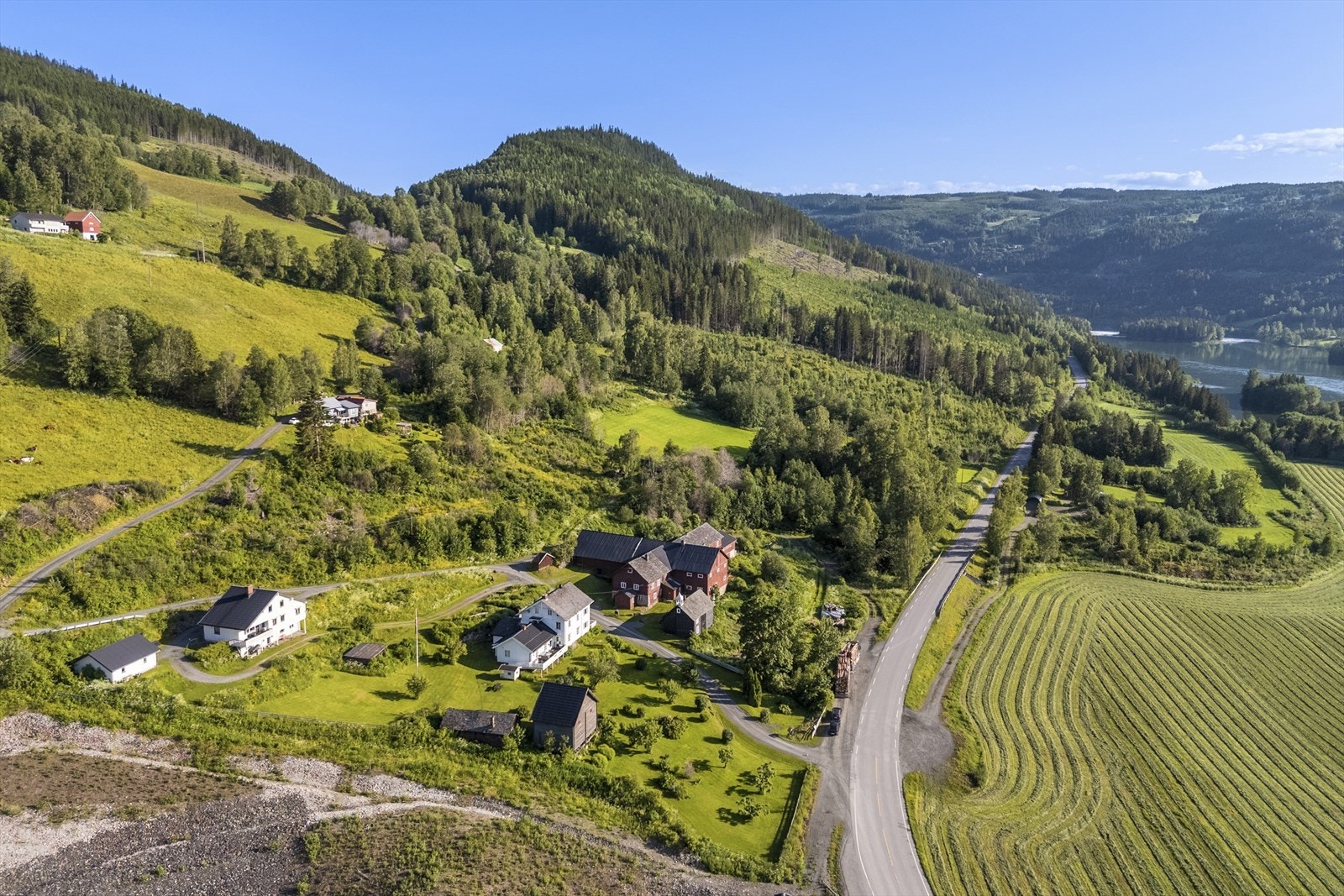 Her var det skysstasjon og gjestegard fra 1820 til 1898 Galleribilde