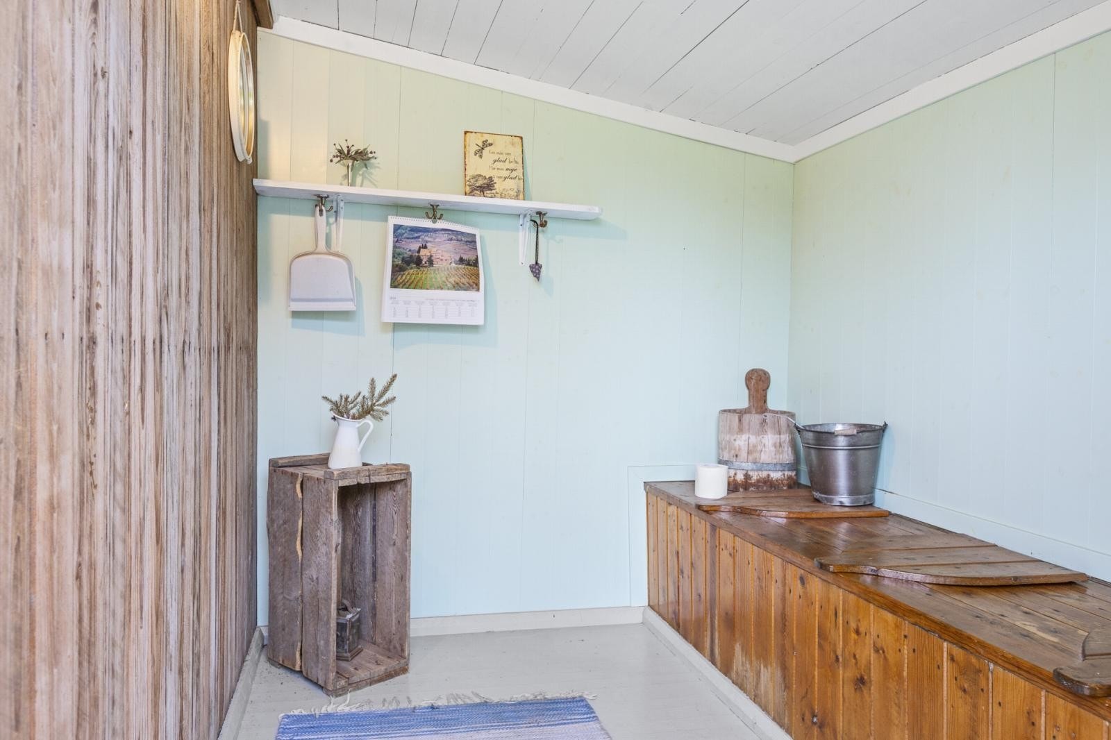 3 seter... Galleribilde